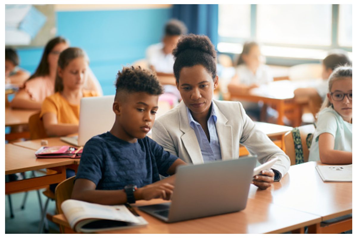 Benefits of Technology in the Classroom Environment