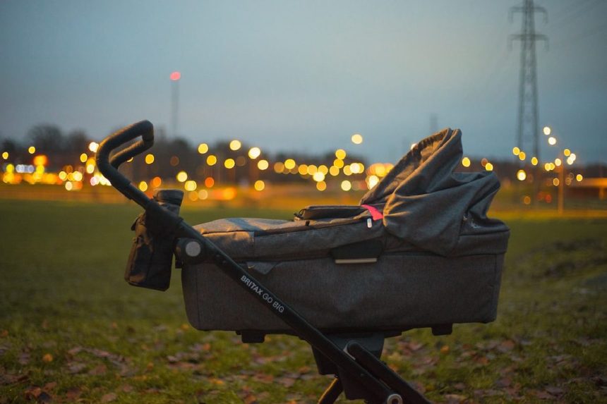 When can you Put a Baby in Stroller with Car Seat