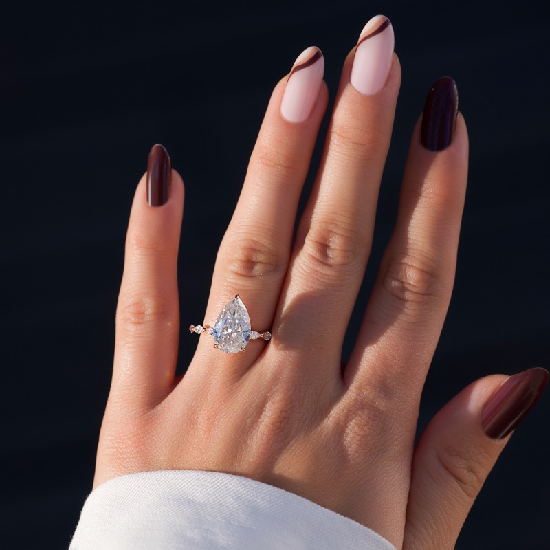 Trendiest 2023 Pear-Shaped Engagement Rings