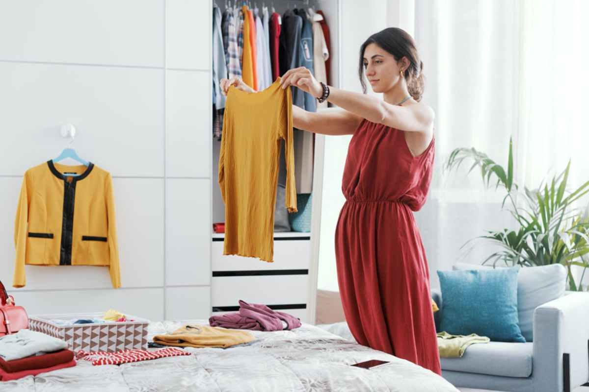 Spring Clean Your Wardrobe With These Helpful Tips